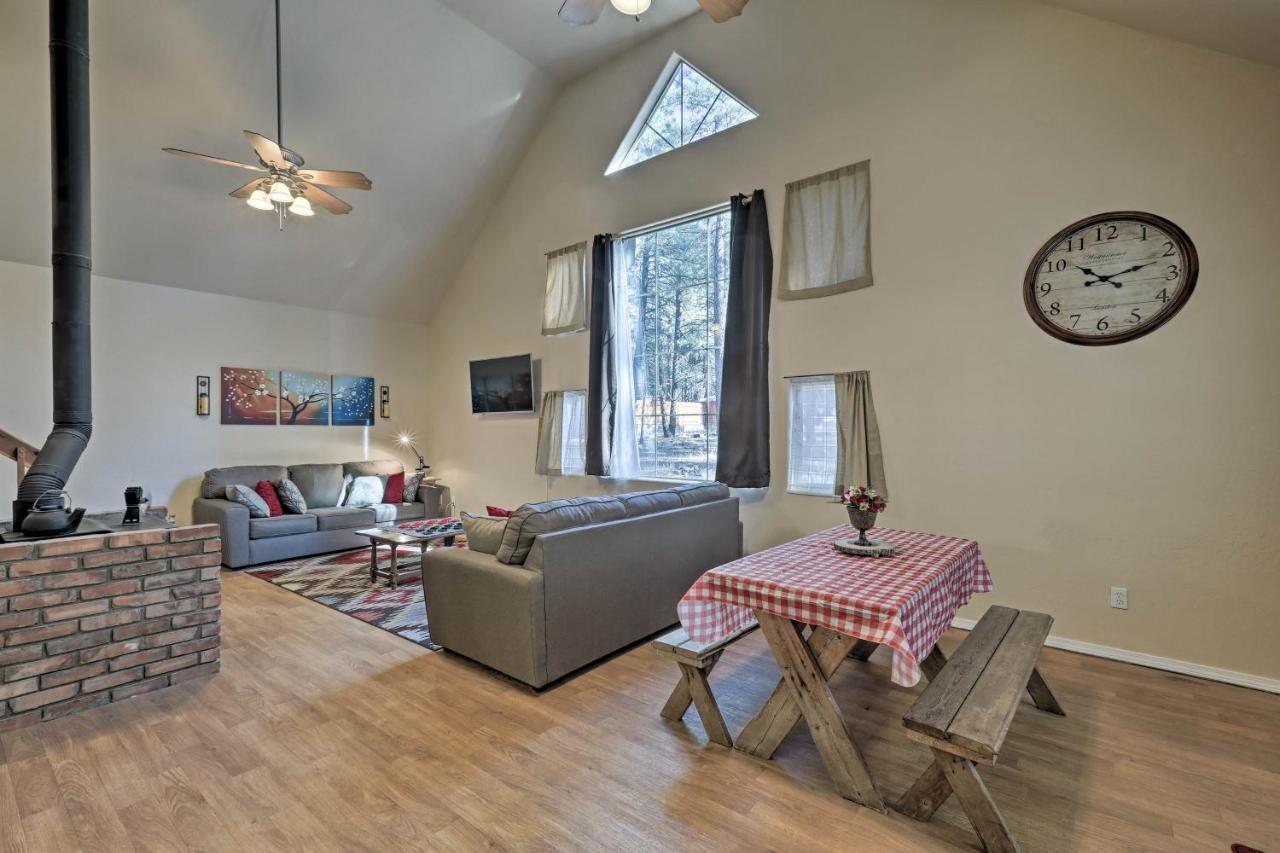 Family-Friendly Forested Home With Snow Play Area! Φλάγκσταφ Εξωτερικό φωτογραφία