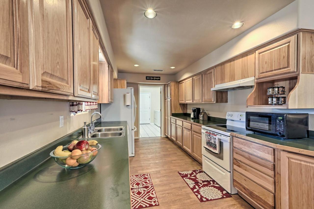 Family-Friendly Forested Home With Snow Play Area! Φλάγκσταφ Εξωτερικό φωτογραφία